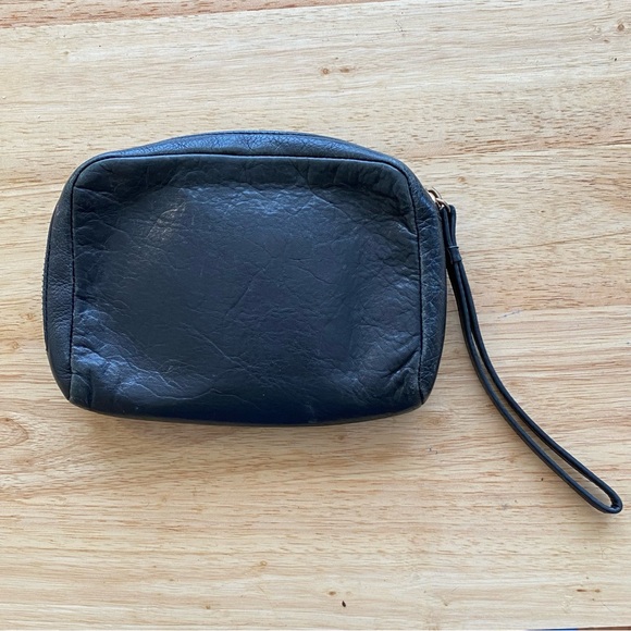 Cole Haan Black Leather Wristlet Handbag Wallet Mini Bag Cellphone Holder - Picture 2 of 7